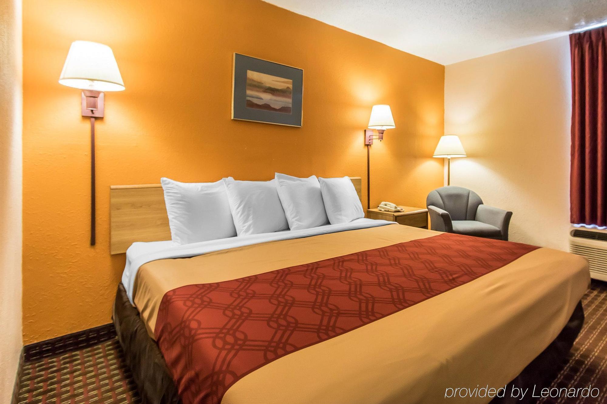 Econo Lodge Скоттсборо Екстер'єр фото