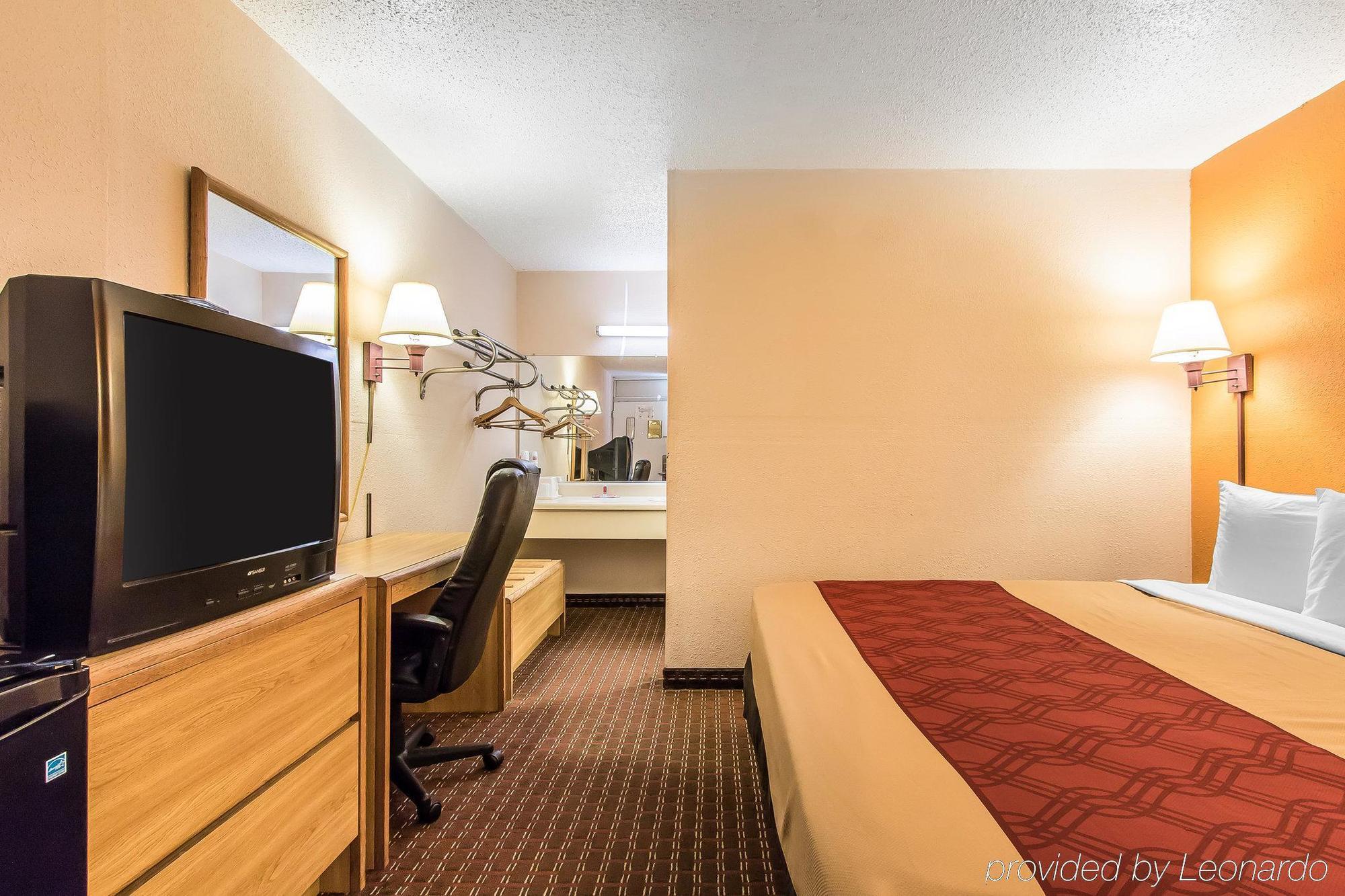 Econo Lodge Скоттсборо Екстер'єр фото