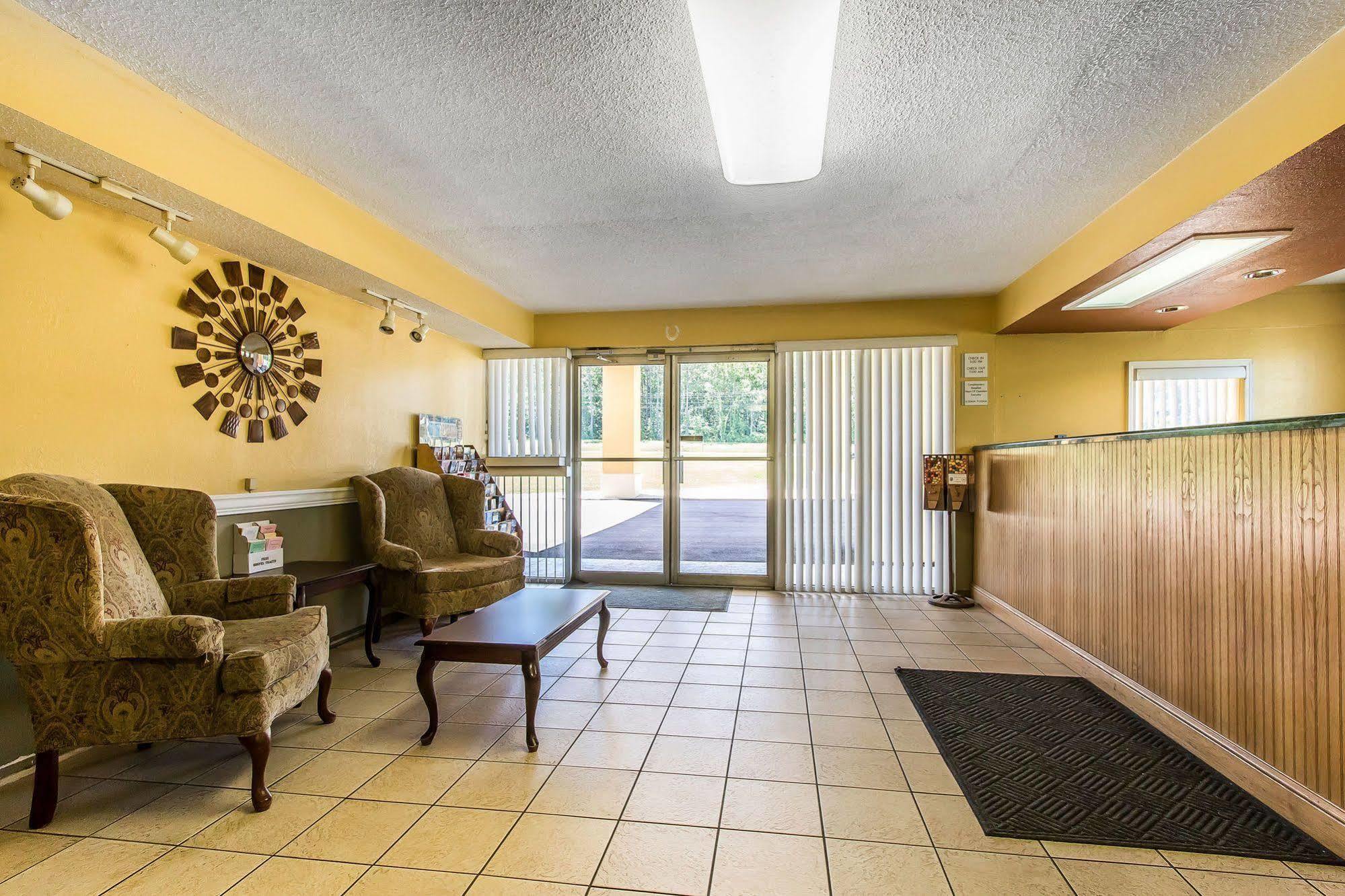 Econo Lodge Скоттсборо Екстер'єр фото